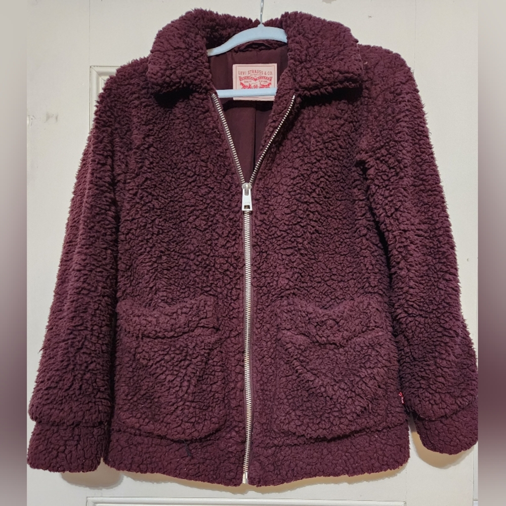 ⭐️Levi’s Sherpa Jacket⭐️ size XS